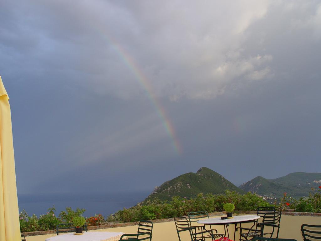 Camera Matrimoniale/Doppia con Letti Singoli con Vista Mare